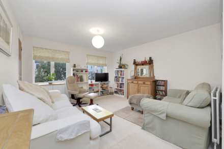 Etloe House, Leyton, E10, Image 2