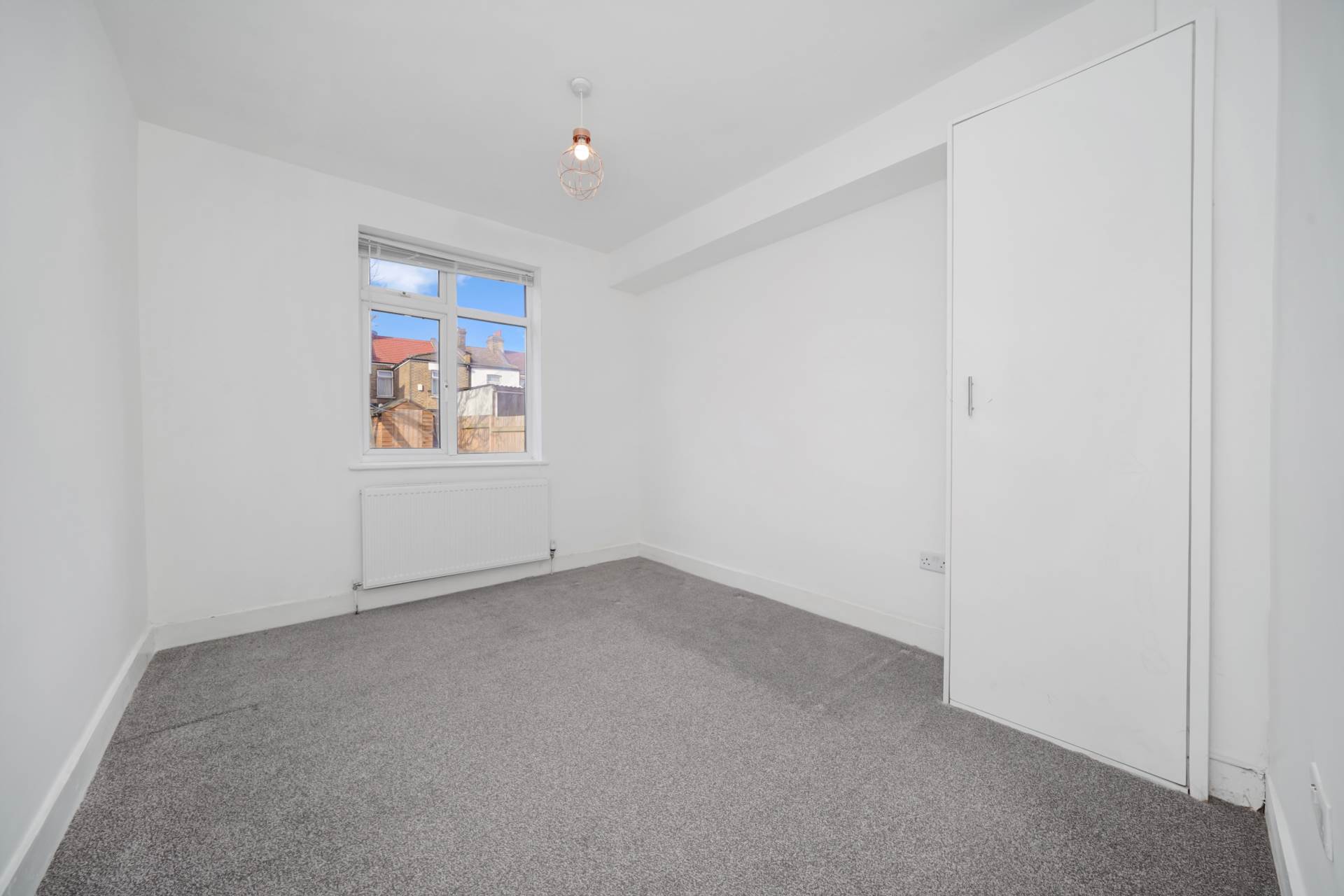 Park Road, Leyton, E10, Image 6