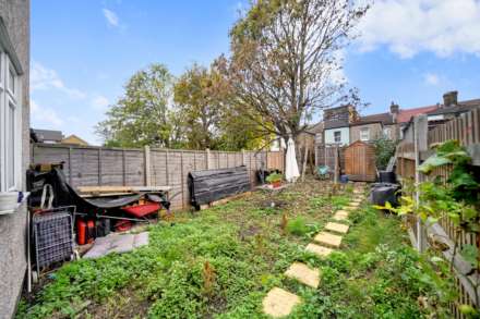 Park Road, Leyton, E10, Image 10