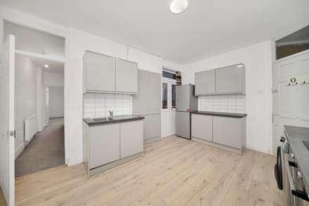Park Road, Leyton, E10, Image 5