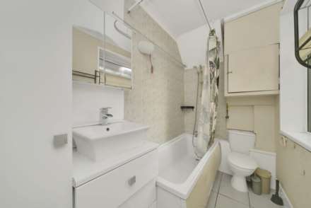 Murchison Road, London, E10, Image 8