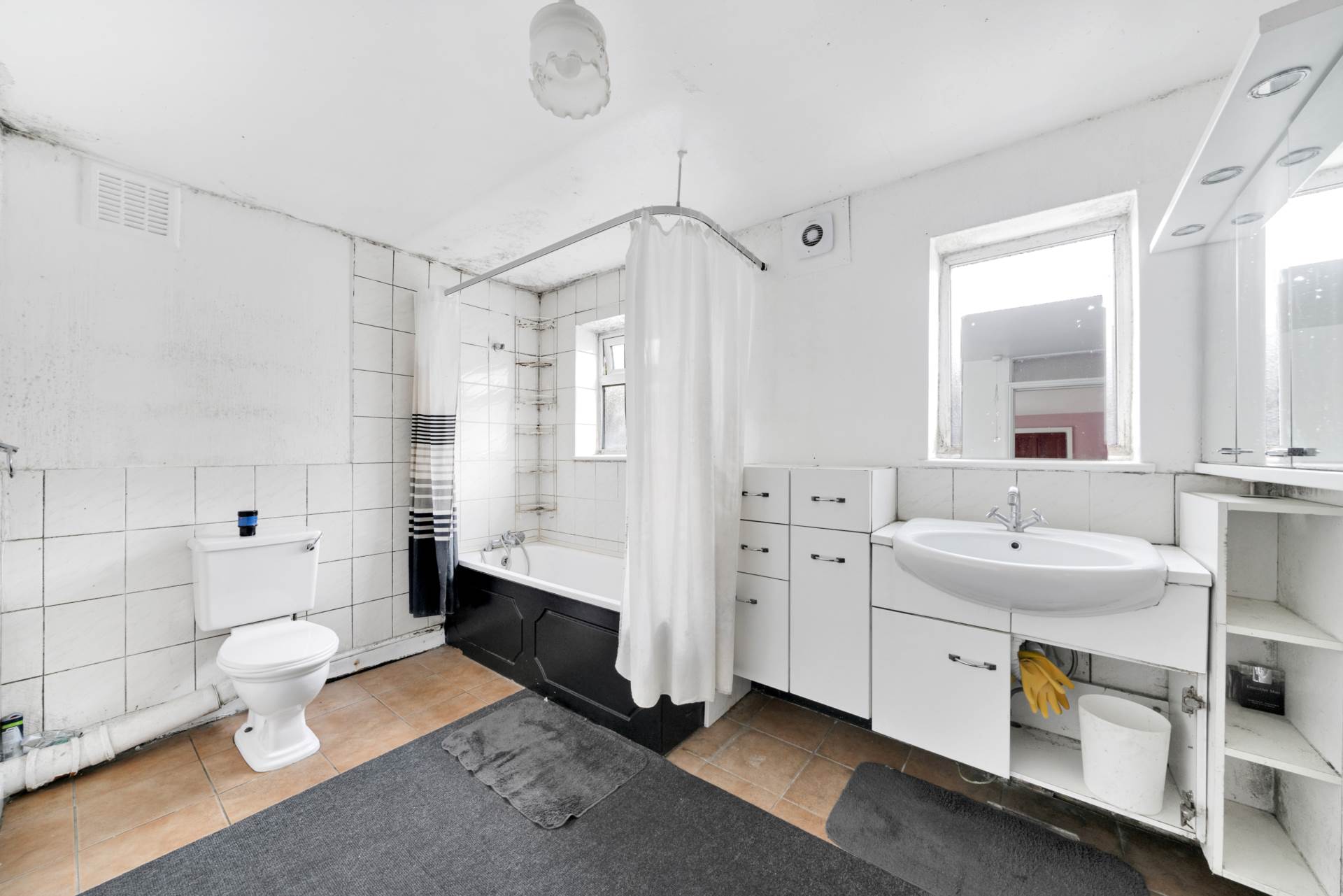 Colchester Road, Leyton, E10, Image 10