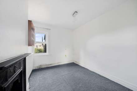 Colchester Road, Leyton, E10, Image 14