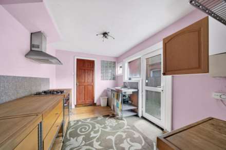 Colchester Road, Leyton, E10, Image 9