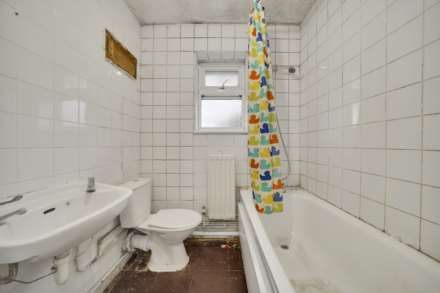 Park Road, Leyton, Image 7