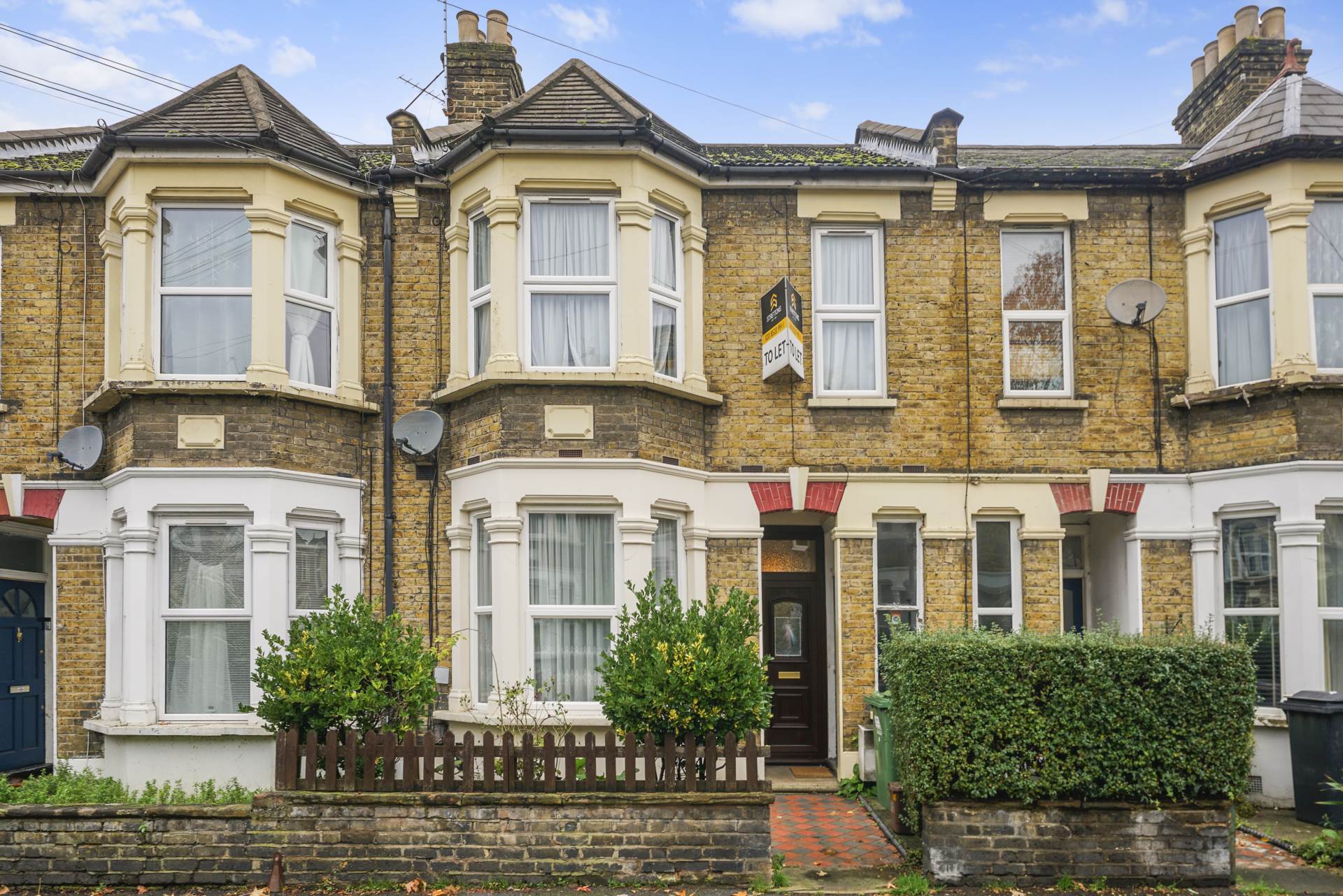 Twickenham Rd, London, Image 1