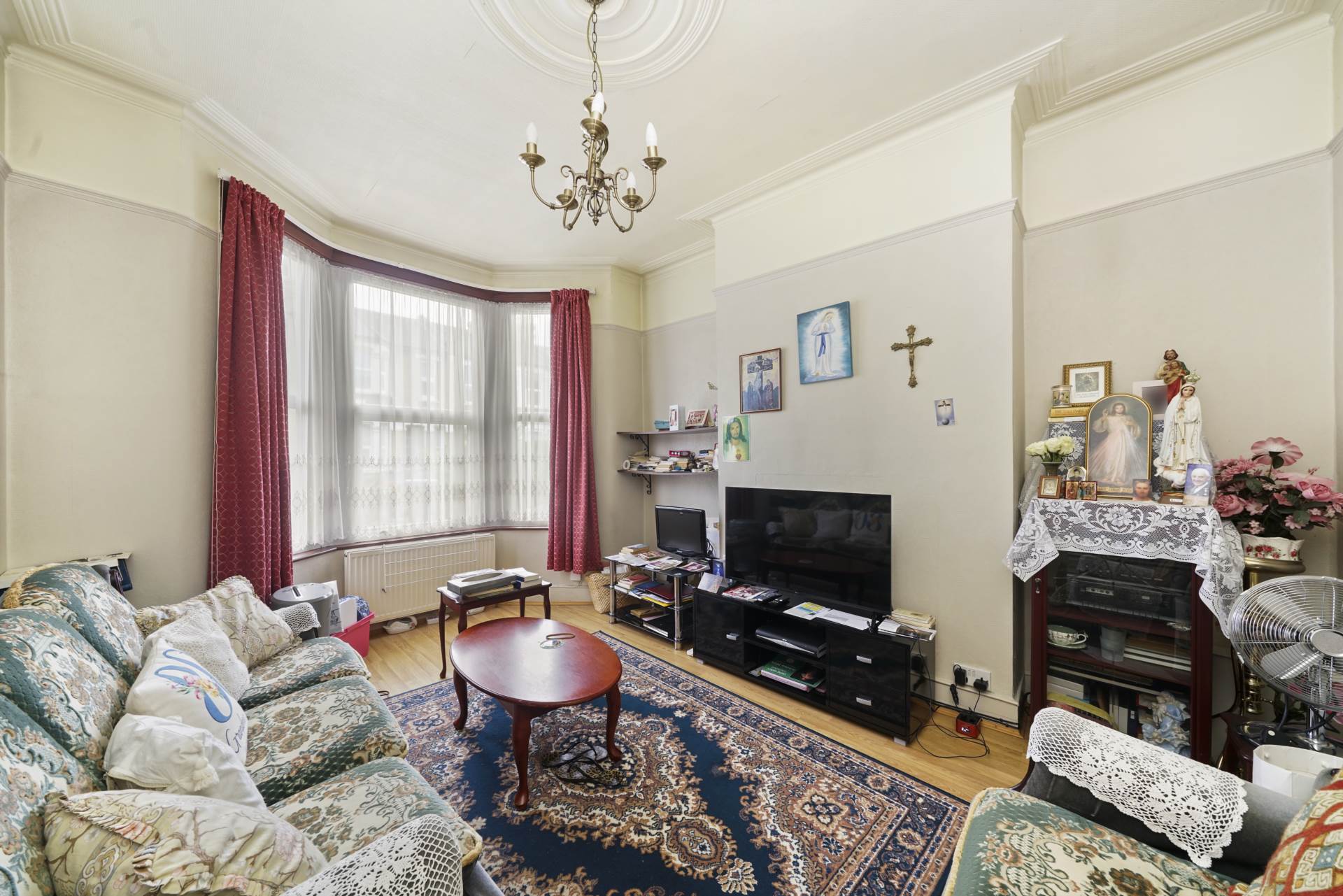 Twickenham Rd, London, Image 3