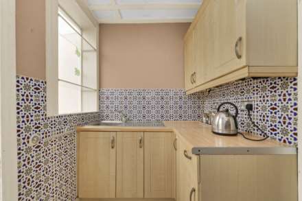 Langthorne Road, London, E11, Image 12