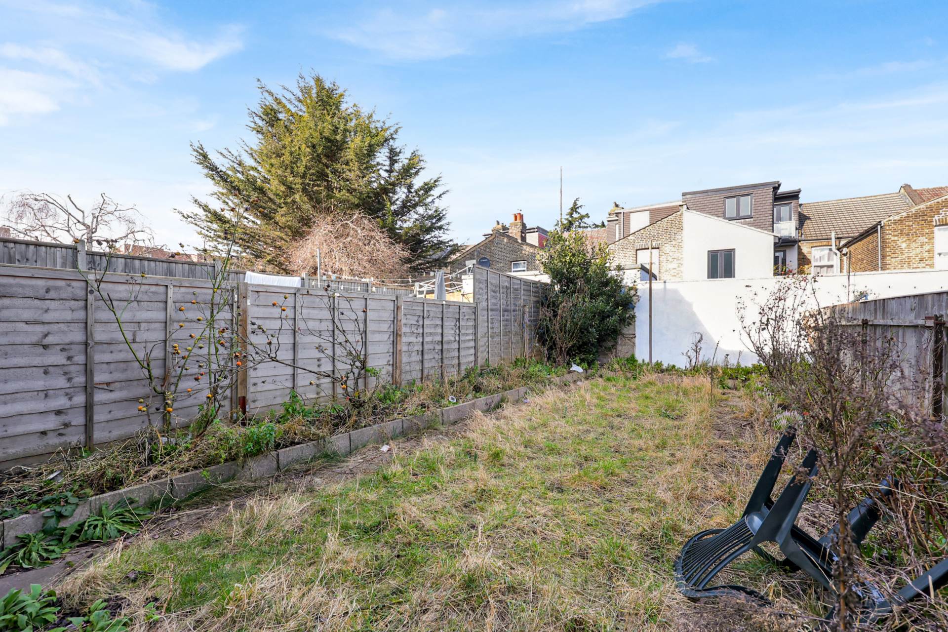Dunedin Road, Leyton, E10, Image 20