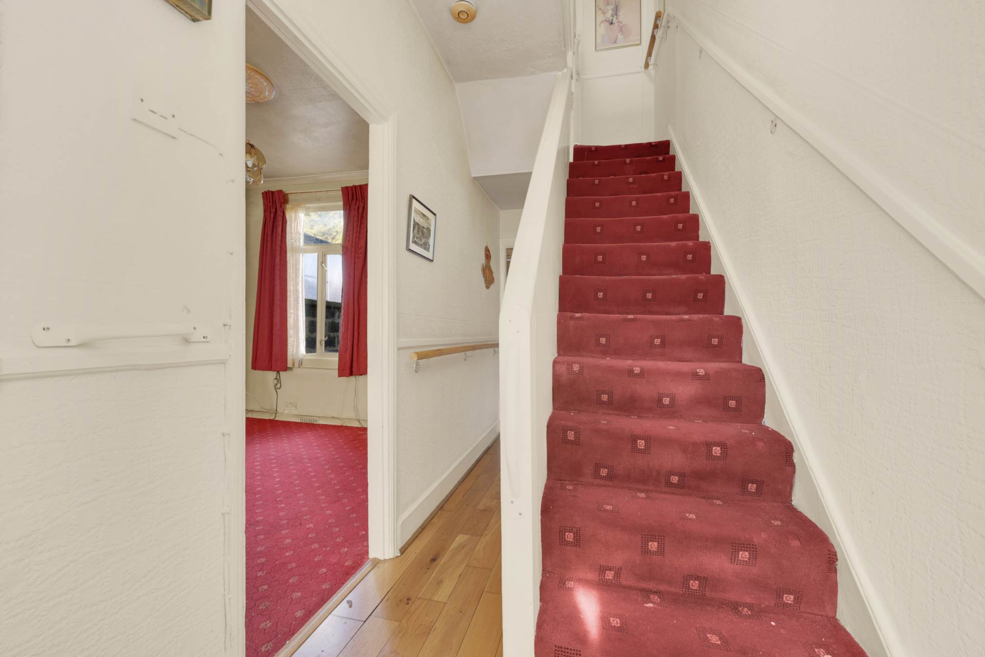 Dunedin Road, Leyton, E10, Image 5