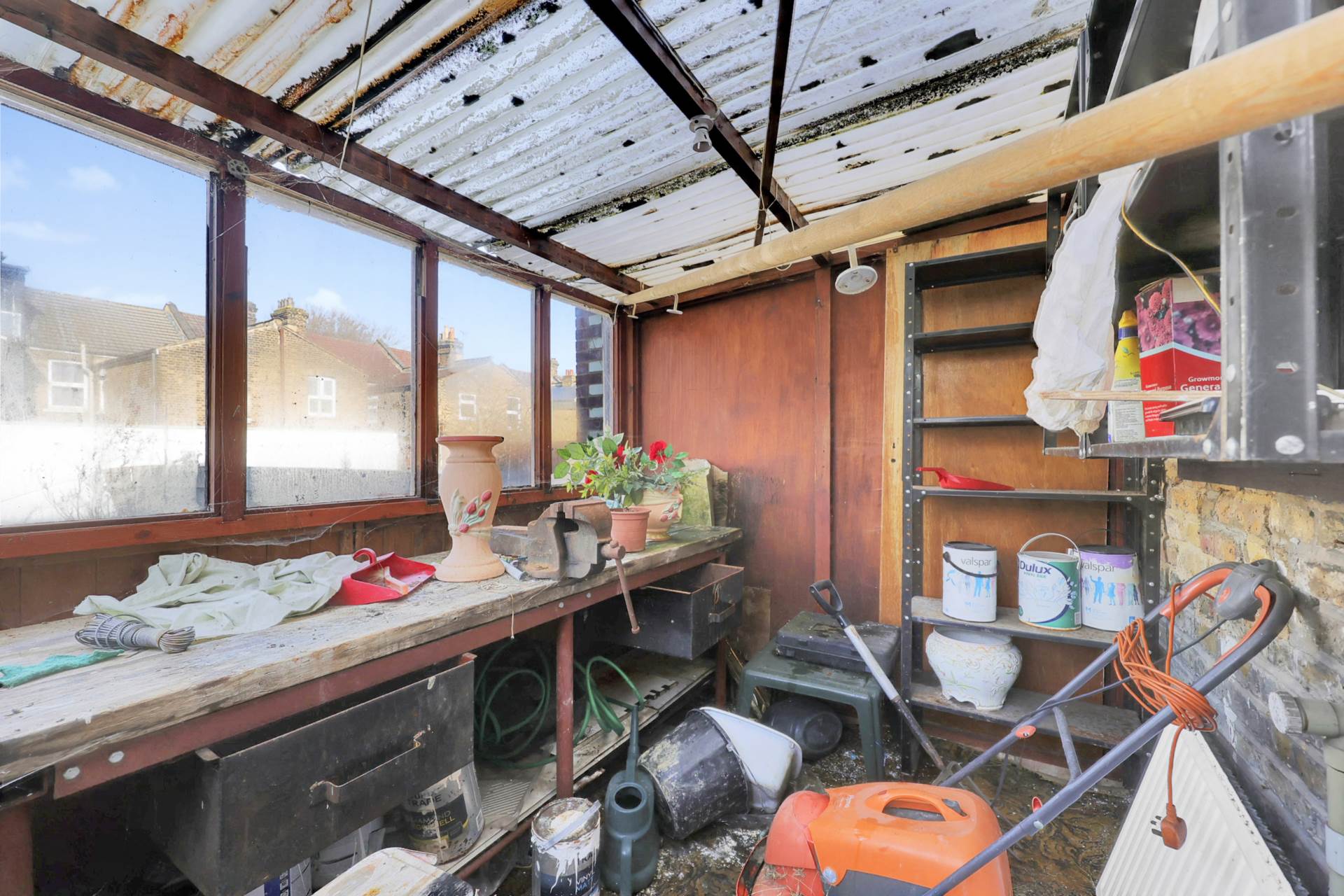 Dunedin Road, Leyton, E10, Image 9