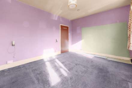 Dunedin Road, Leyton, E10, Image 11