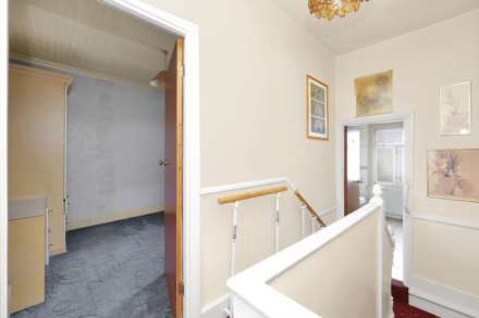 Dunedin Road, Leyton, E10, Image 15