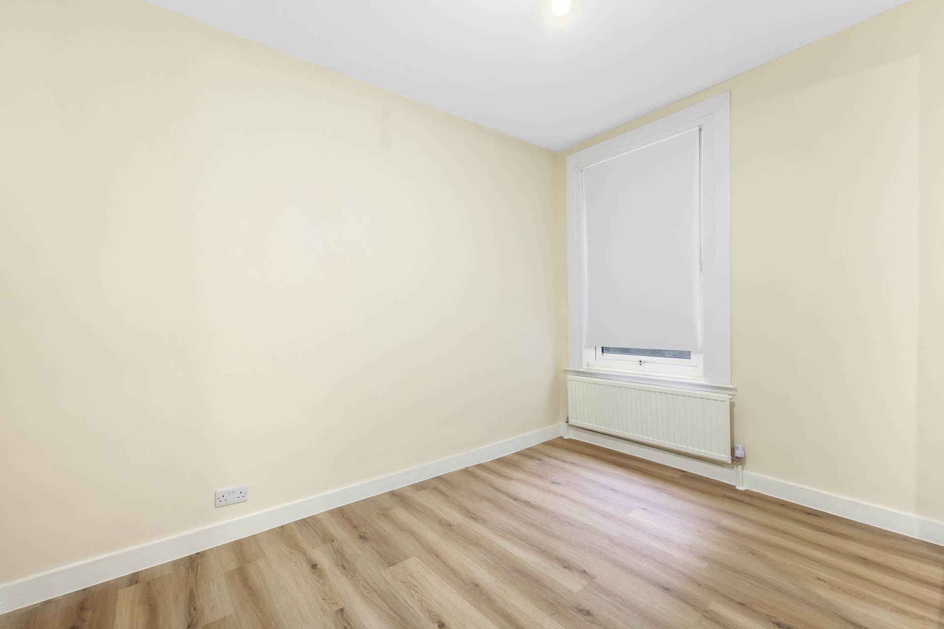 Simmonds Road, London, E10, Image 5