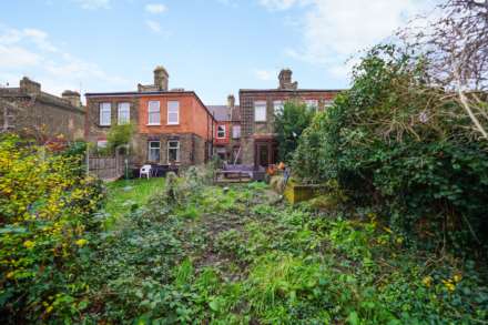 Perth Road, Leyton, Image 13