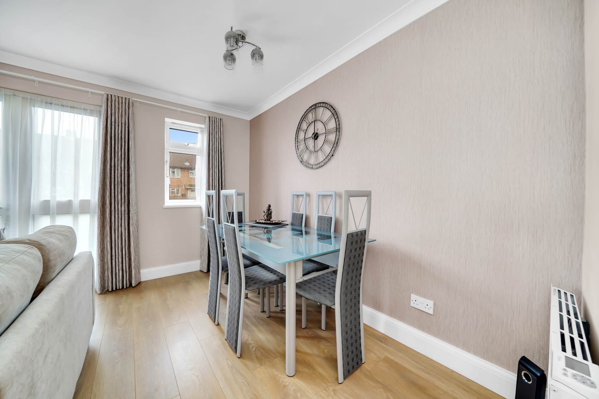Thornhill Gardens,Leyton London, Image 4