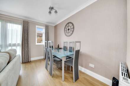 Thornhill Gardens,Leyton London, Image 4