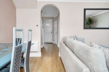 Thornhill Gardens,Leyton London, Image 5