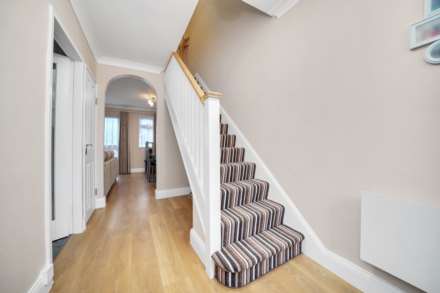 Thornhill Gardens,Leyton London, Image 9