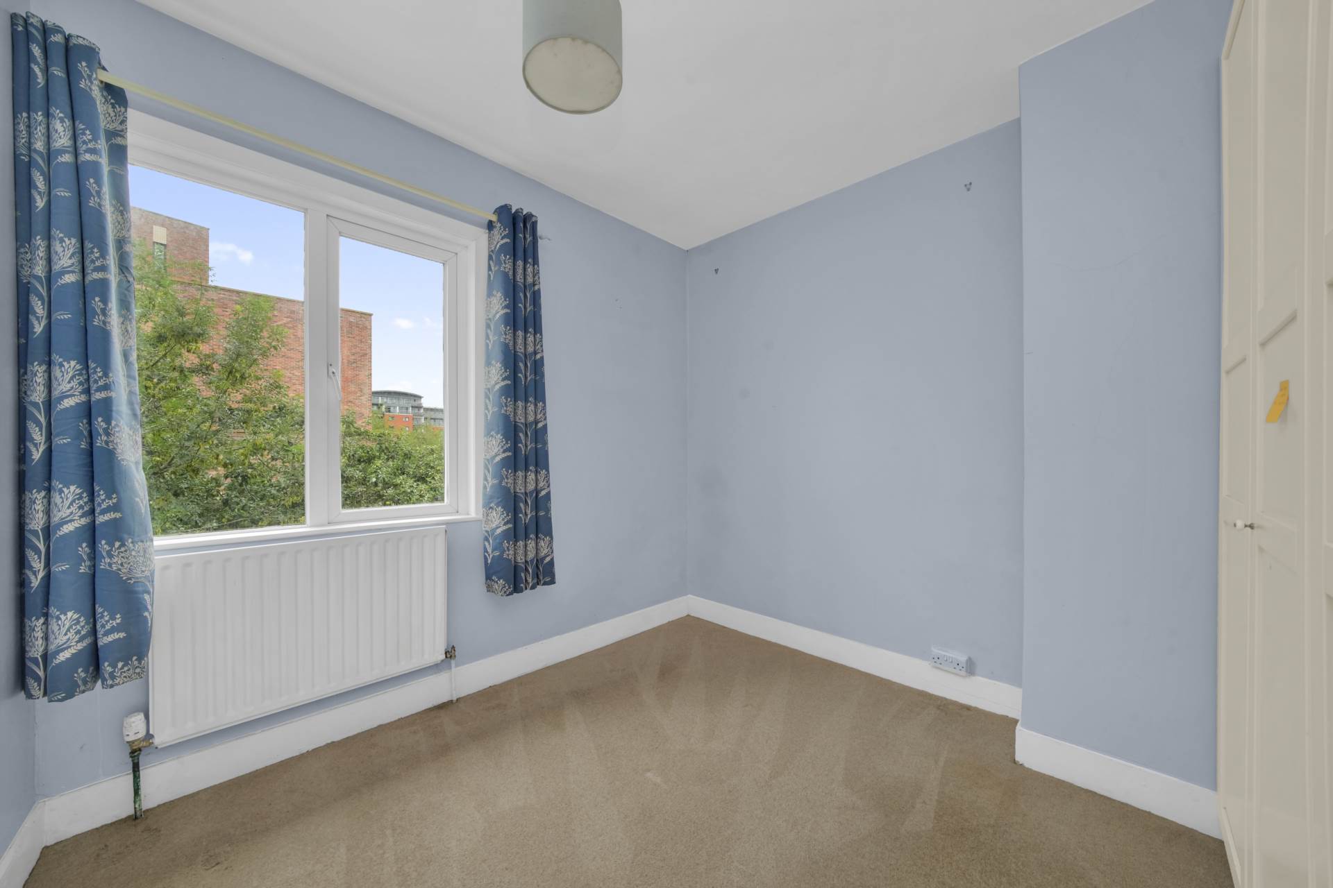 Dunedin Road, London, E10, Image 11