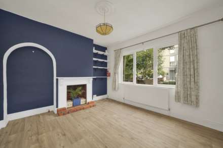 Dunedin Road, London, E10, Image 3