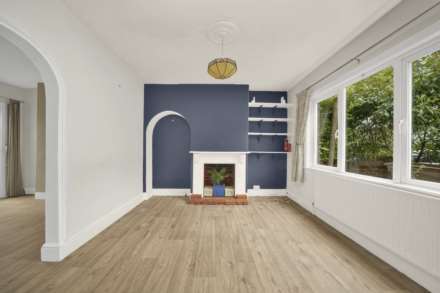 Dunedin Road, London, E10, Image 4