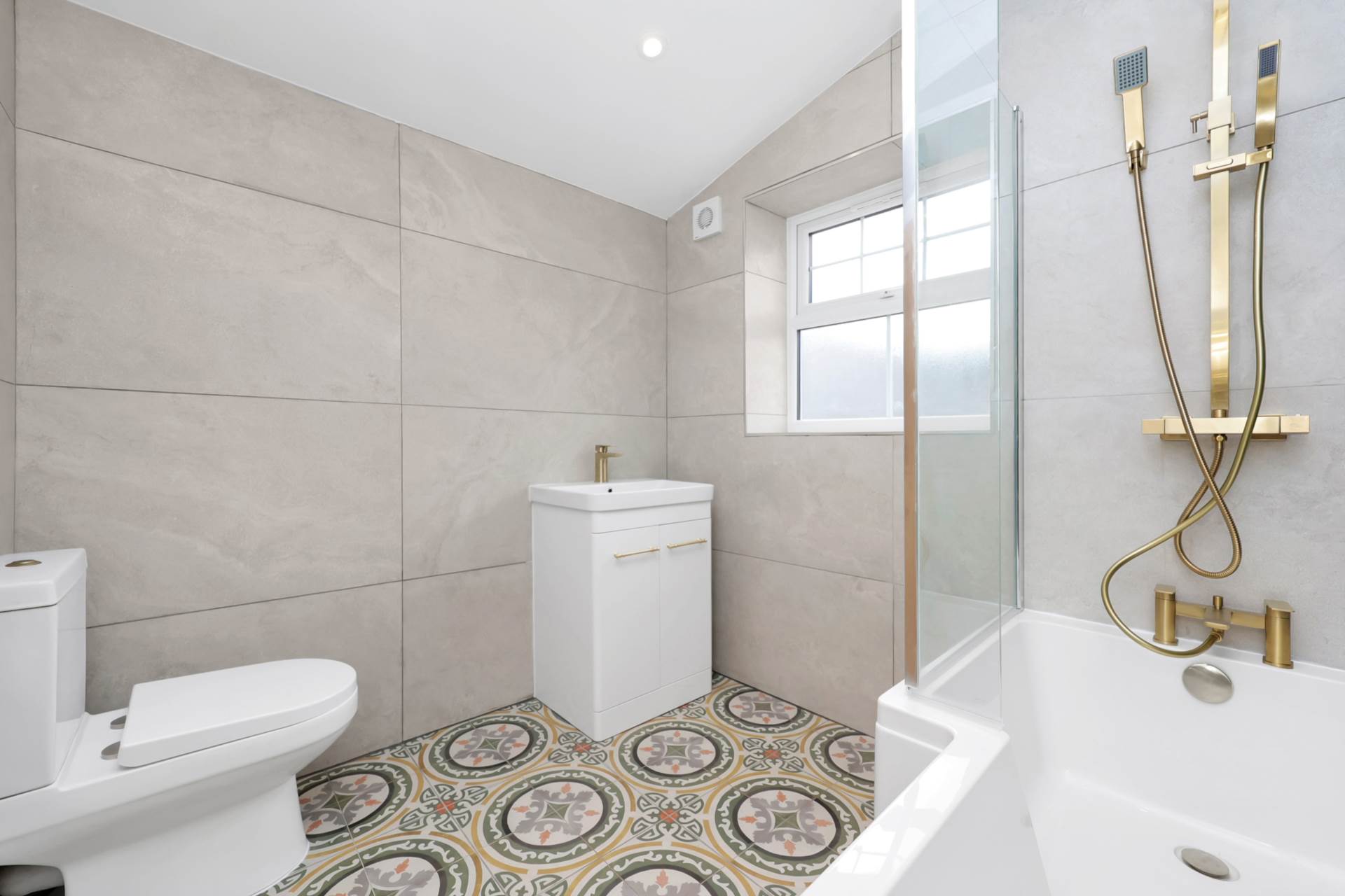 Dawlish Road, Leyton, E10, Image 18
