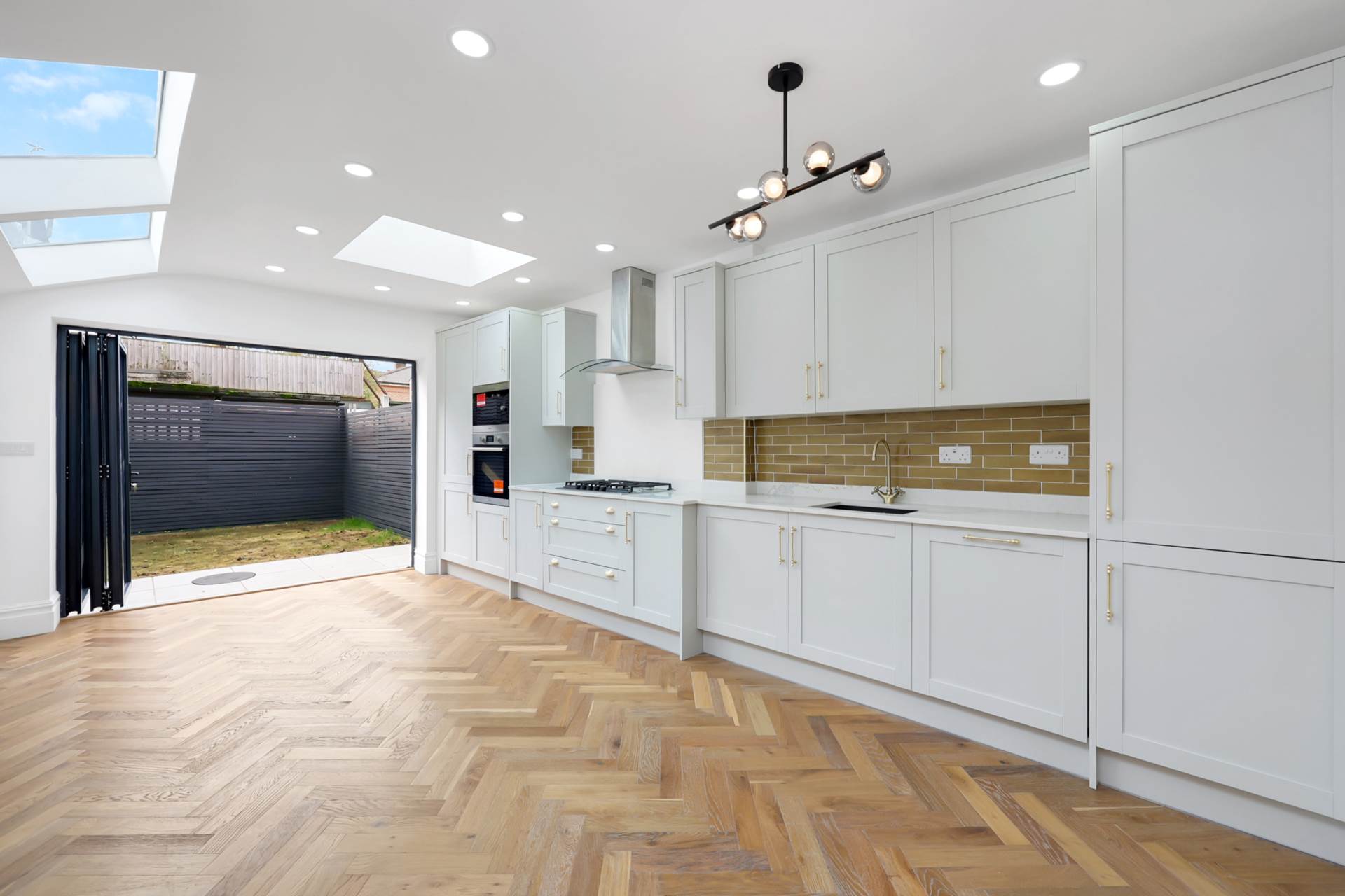 Dawlish Road, Leyton, E10, Image 9