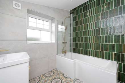 Dawlish Road, Leyton, E10, Image 13