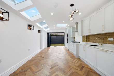 Dawlish Road, Leyton, E10, Image 7