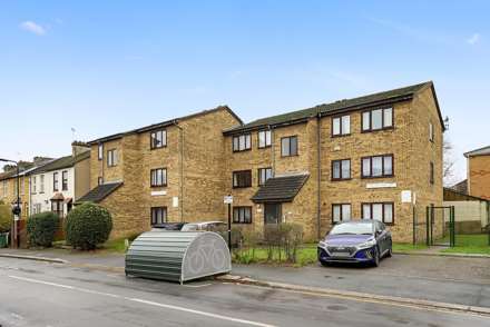 Goldsmith Road, Leyton, E10, Image 13
