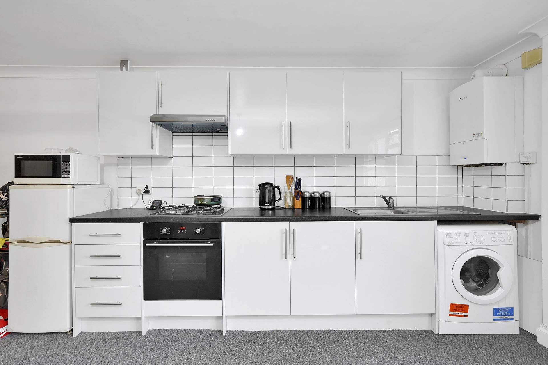 High Road, Leytonstone, E11, Image 2