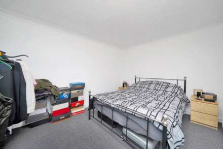 High Road, Leytonstone, E11, Image 6