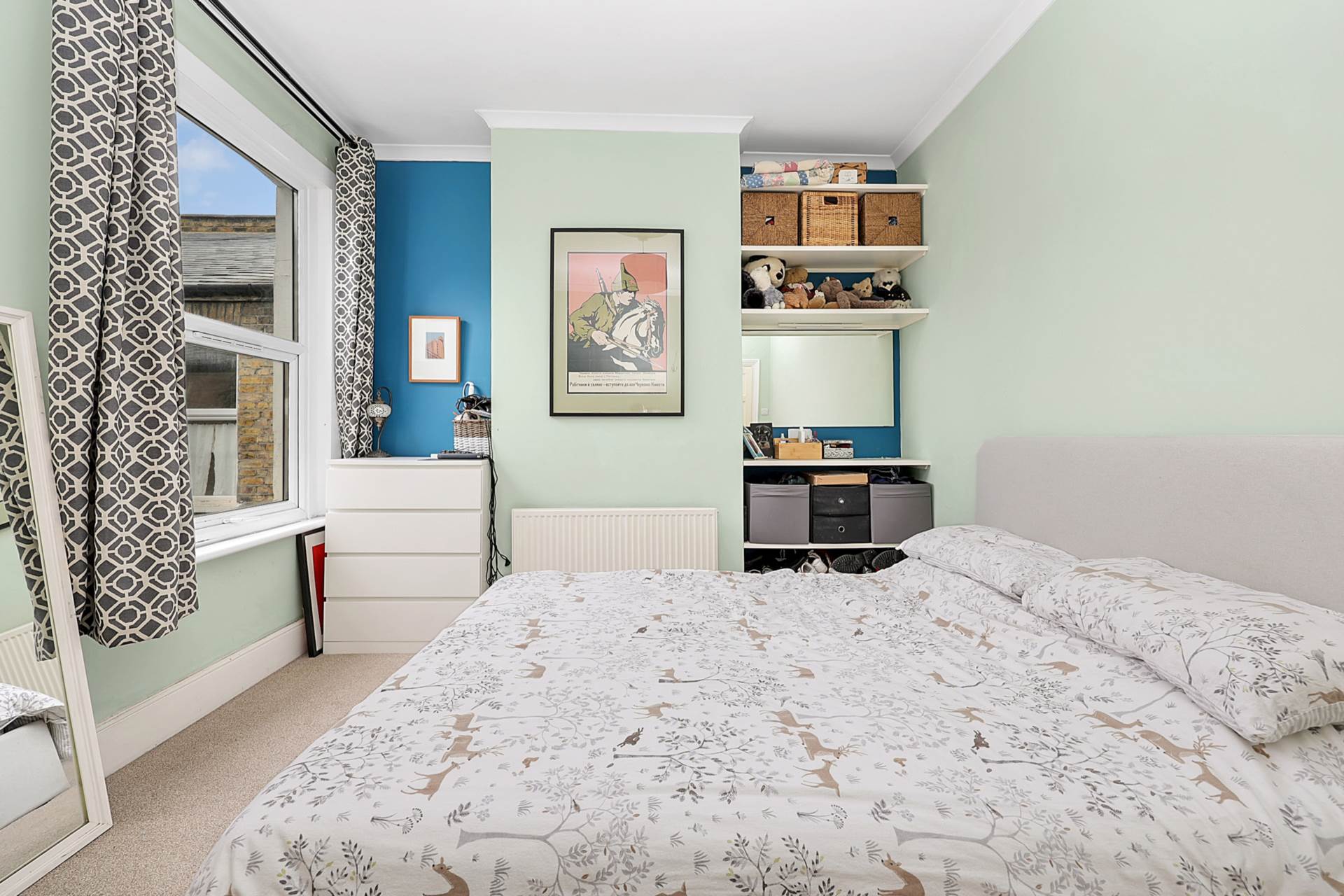 High Road, London, E10, Image 10