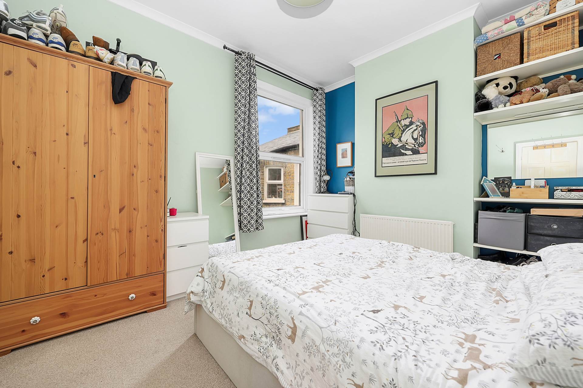High Road, London, E10, Image 9