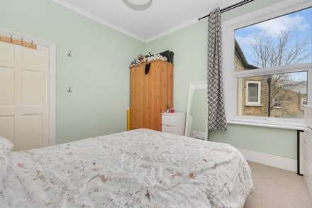 High Road, London, E10, Image 12