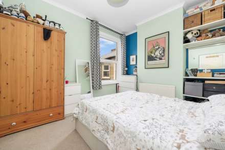 High Road, London, E10, Image 9