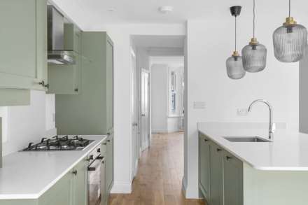 Balmoral Road, Leyton, E10, Image 10