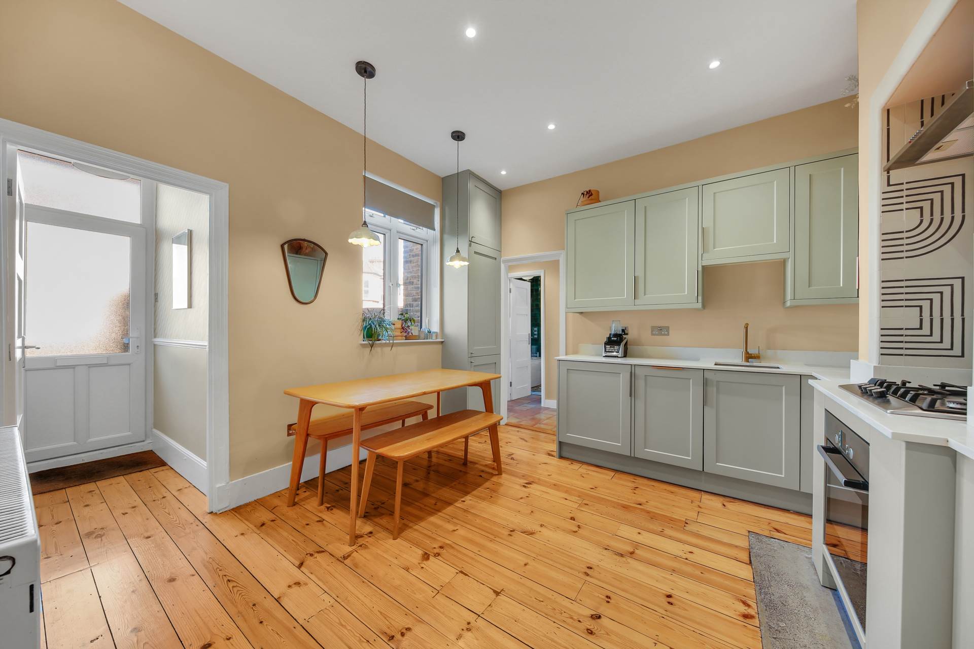 Francis Road, Leyton, E10, Image 6