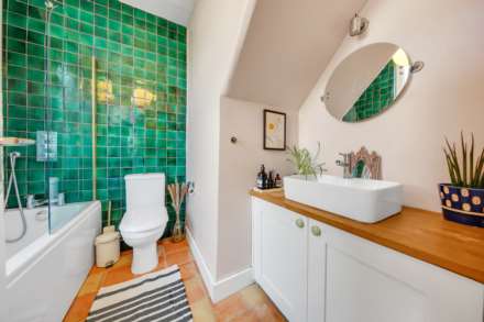 Francis Road, Leyton, E10, Image 16