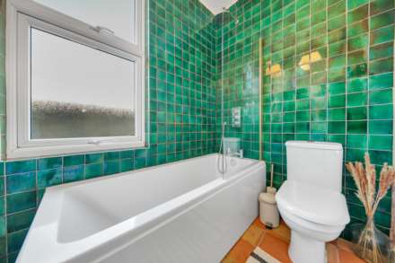 Francis Road, Leyton, E10, Image 17
