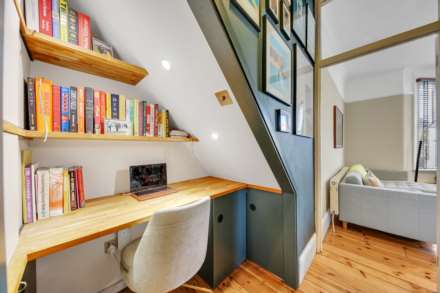 Francis Road, Leyton, E10, Image 7