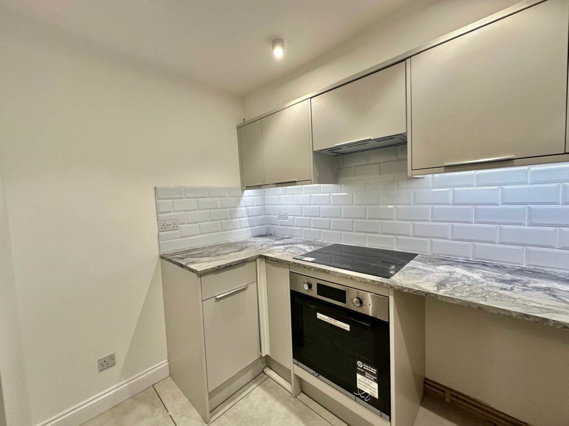 Thornhill Road, Leyton, Image 4
