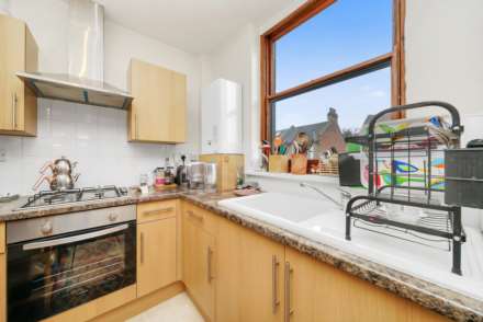 Newport Road, Leyton, E10, Image 5