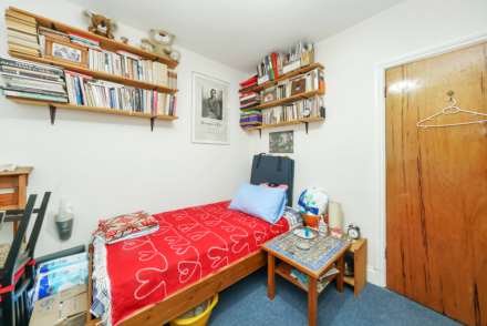 Newport Road, Leyton, E10, Image 8