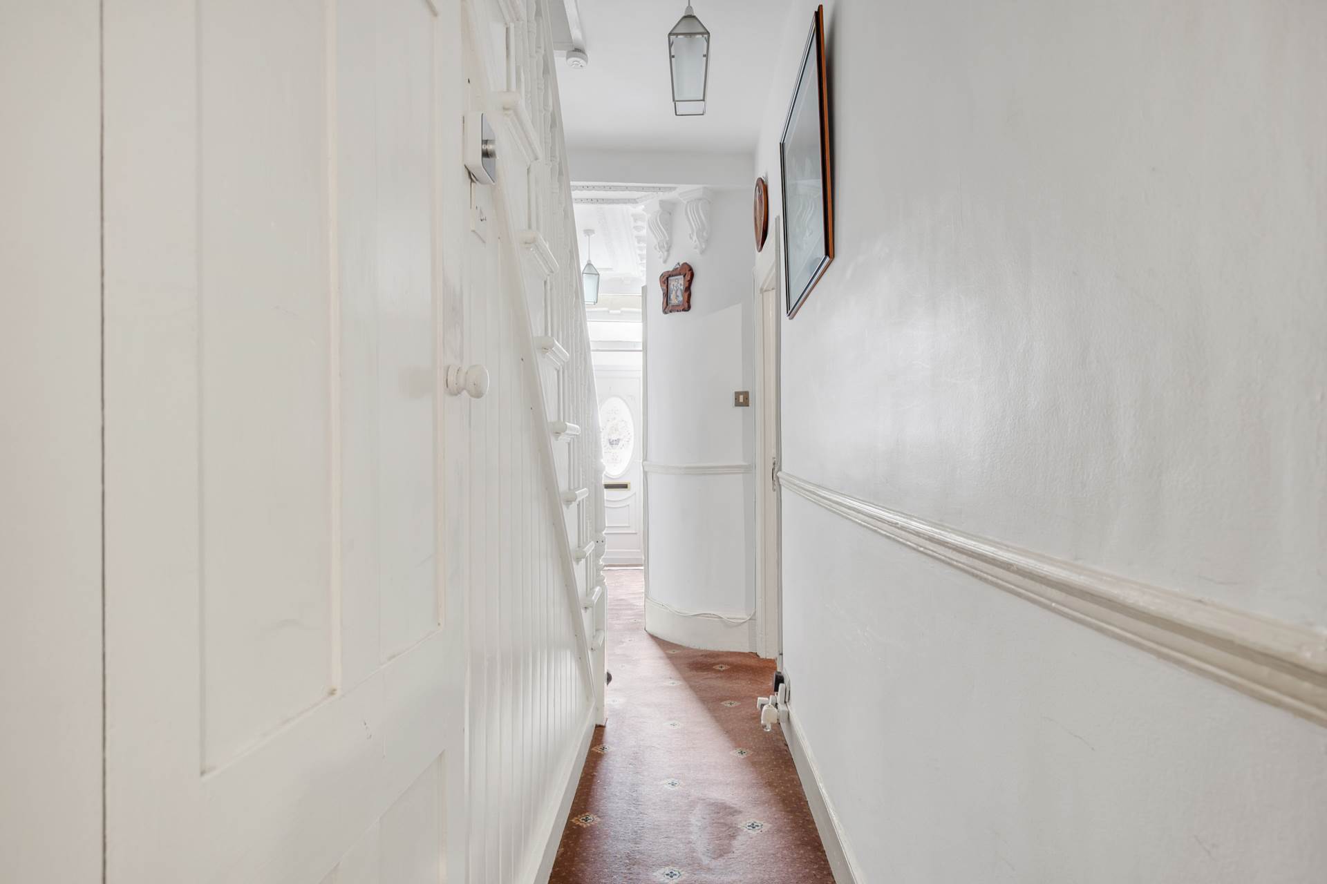 Pretoria Road, London, E11, Image 15