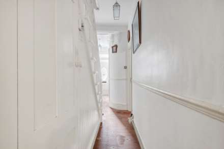 Pretoria Road, London, E11, Image 15