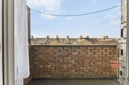 King Edward Road, London, E10, Image 17