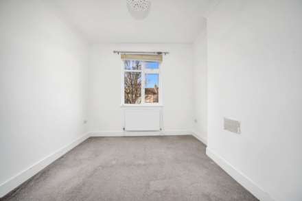 Park Road, Leyton, E10, Image 7