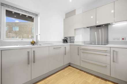 Locke House, London, E10, Image 4